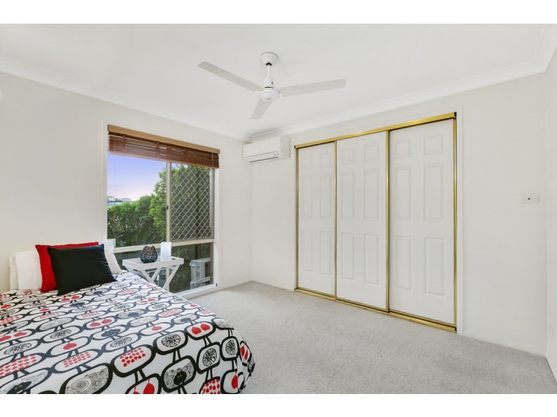 14 Hatutu Street, Pacific Pines QLD 4211