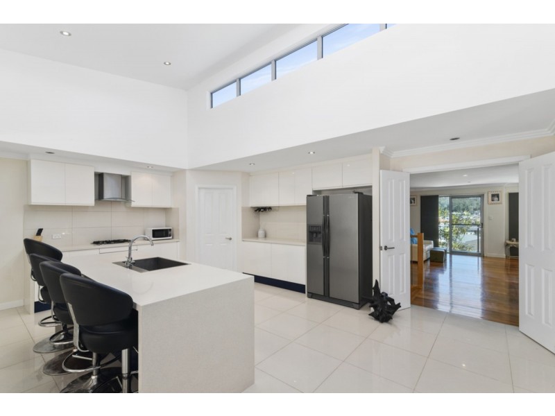 68 Diamantina Circuit, Pacific Pines QLD 4211
