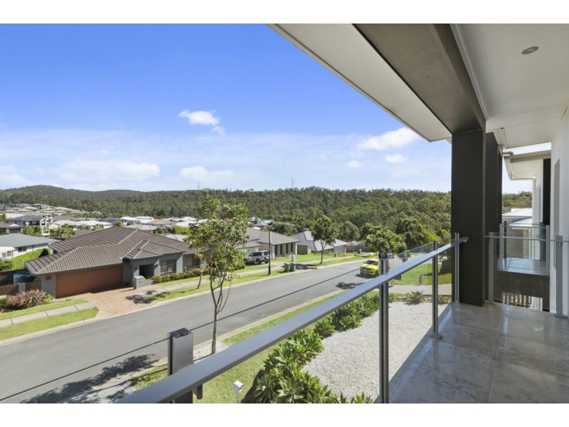 68 Diamantina Circuit, Pacific Pines QLD 4211