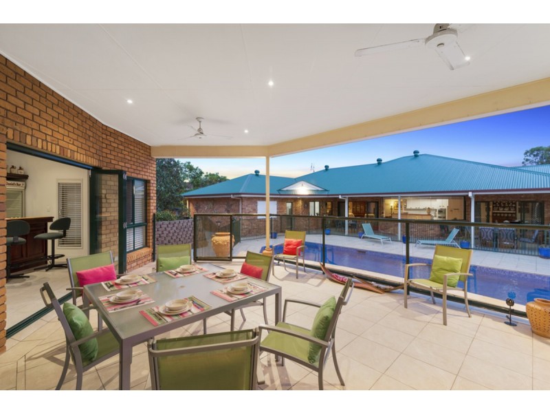 26 Rivertree Avenue, Helensvale QLD 4212