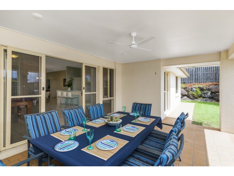 22 Beerwah Street, Pacific Pines QLD 4211