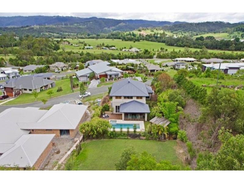 15 Summer Hill Crescent, Maudsland QLD 4210