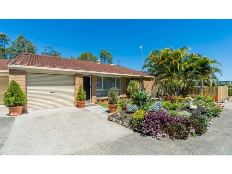 2/1 Universal Street, Oxenford QLD 4210