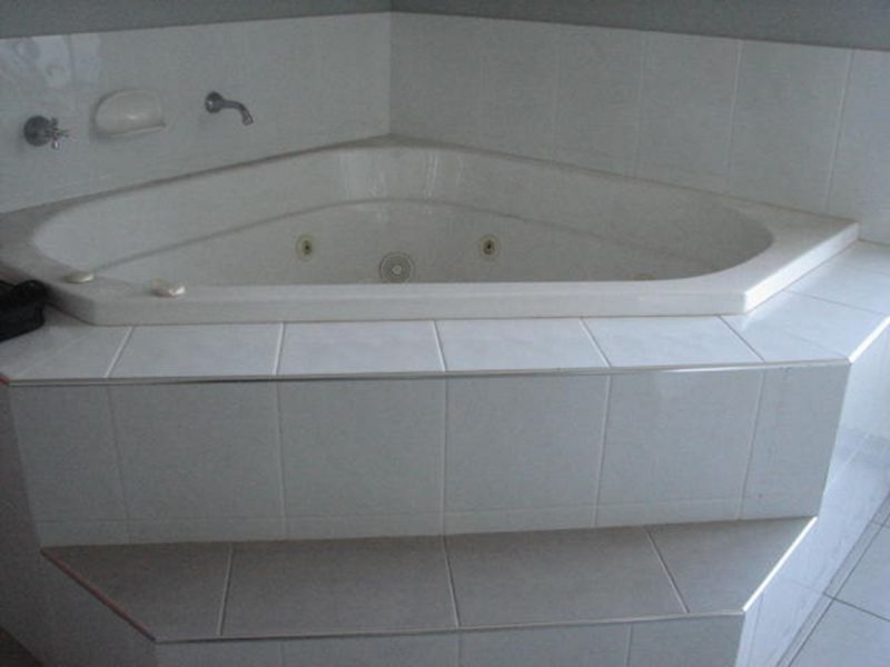 13 Whitely Circuit, Maudsland QLD 4210