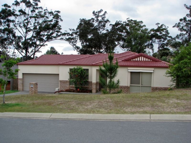 12 Finnin Court, Maudsland QLD 4210