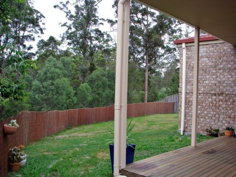 12 Finnin Court, Maudsland QLD 4210