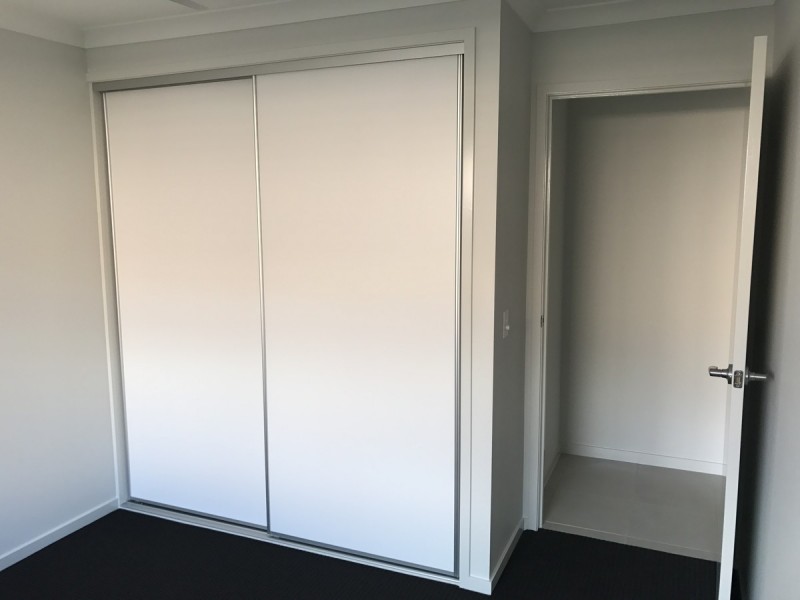 34 Lawley Crescent, Pacific Pines QLD 4211