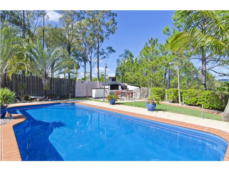 32 Austral Crescent, Pacific Pines QLD 4211