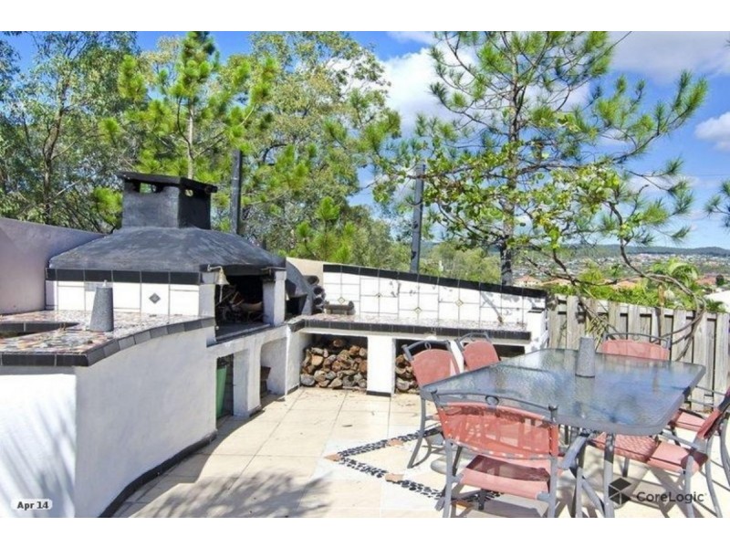 32 Austral Crescent, Pacific Pines QLD 4211