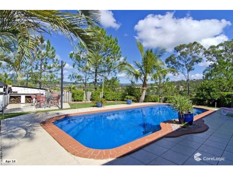 32 Austral Crescent, Pacific Pines QLD 4211