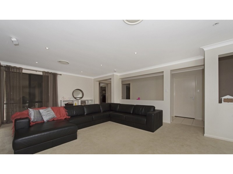 56 Regatta Avenue, Oxenford QLD 4210