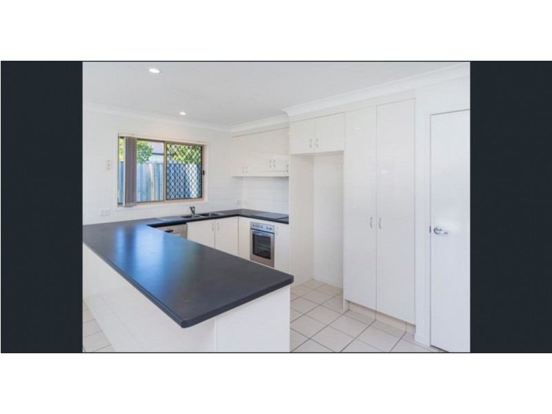 19 Gerard Street, Pacific Pines QLD 4211