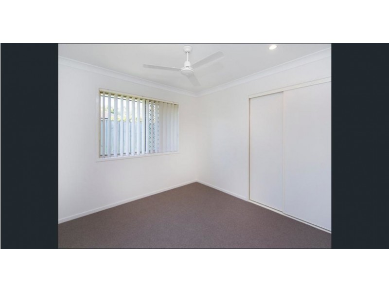 19 Gerard Street, Pacific Pines QLD 4211