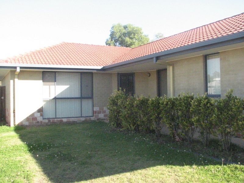 2 Fanning Court, Pacific Pines QLD 4211