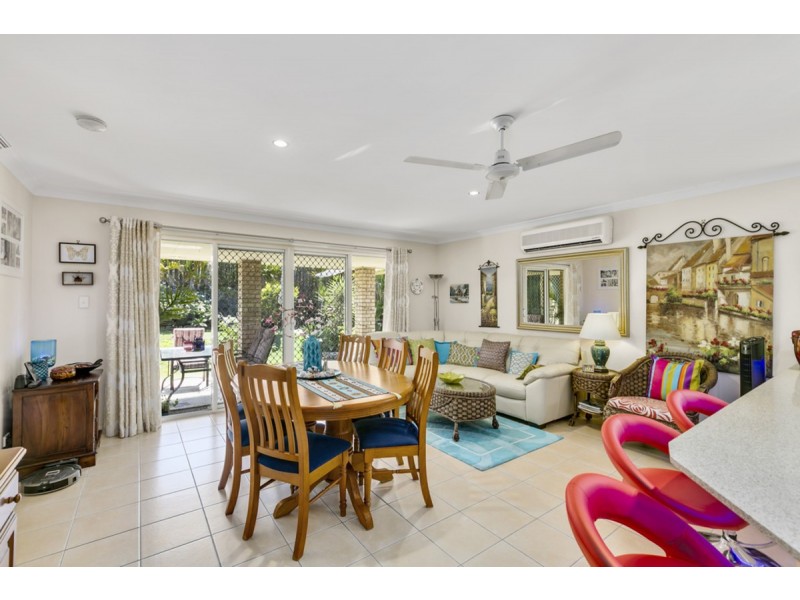 16 Witheren Circuit, Pacific Pines QLD 4211