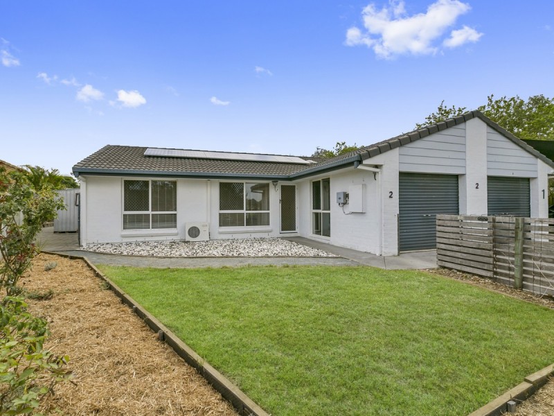 2/2 Hollywood Place, Oxenford QLD 4210