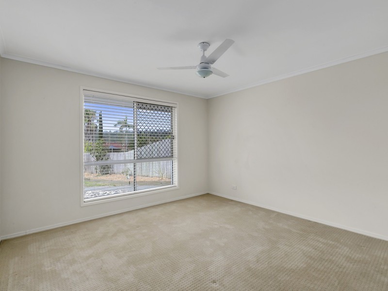 2/2 Hollywood Place, Oxenford QLD 4210