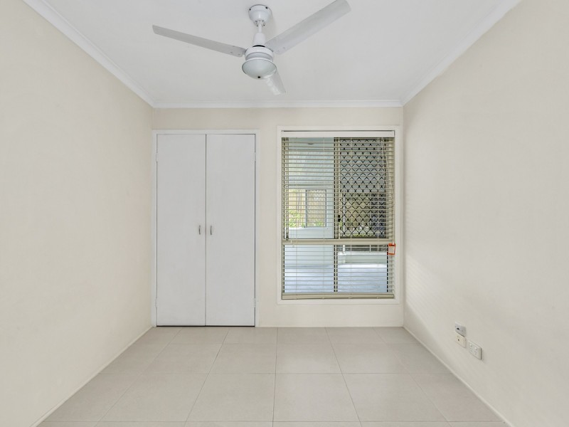 2/2 Hollywood Place, Oxenford QLD 4210