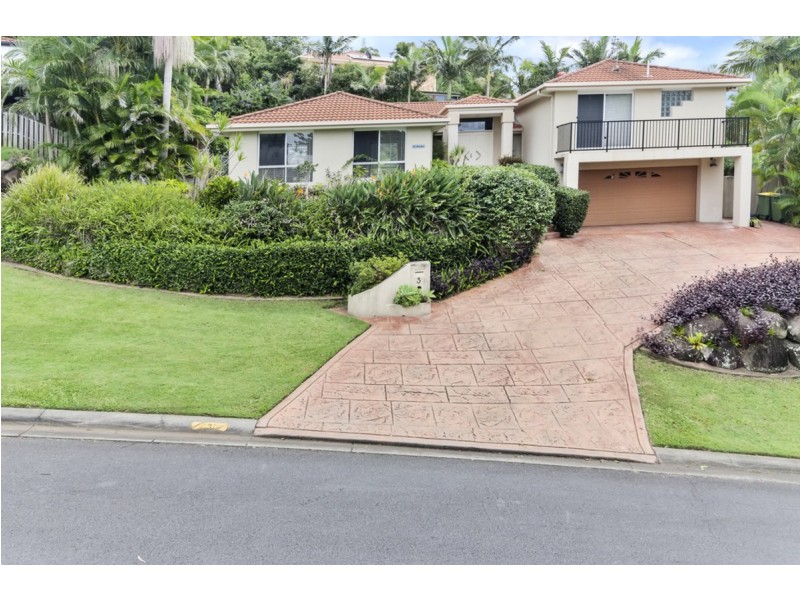 3 Nandi Terrace, Pacific Pines QLD 4211