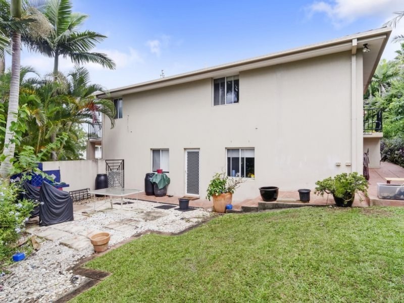 3 Nandi Terrace, Pacific Pines QLD 4211