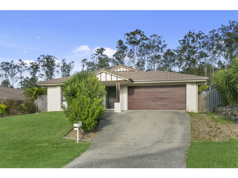 10 Bimberi Row, Pacific Pines QLD 4211