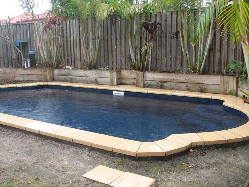 2/16 Crosby Avenue, Pacific Pines QLD 4211