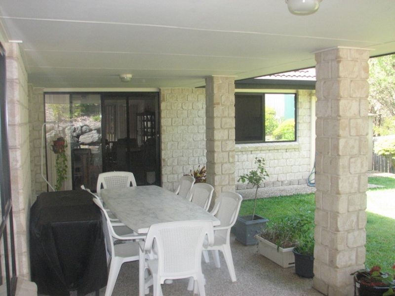 22 Matzia Avenue, Pacific Pines QLD 4211