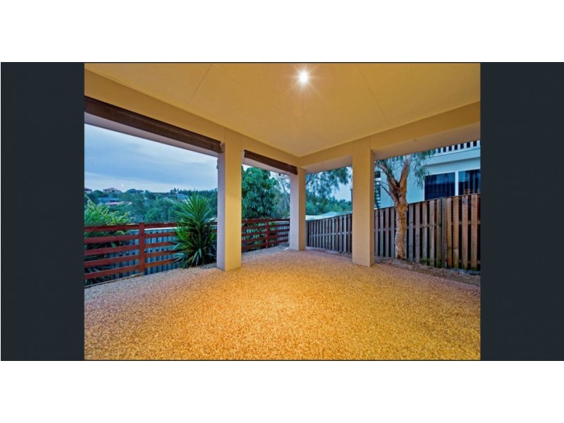 5 Stockdale Street, Pacific Pines QLD 4211
