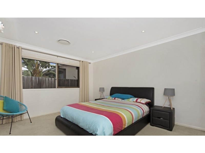 56 Regatta Avenue, Oxenford QLD 4210