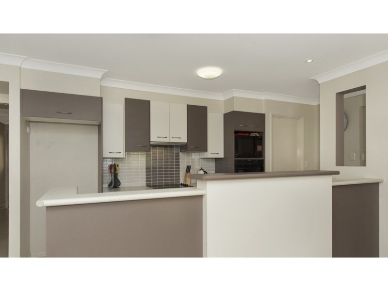 56 Regatta Avenue, Oxenford QLD 4210