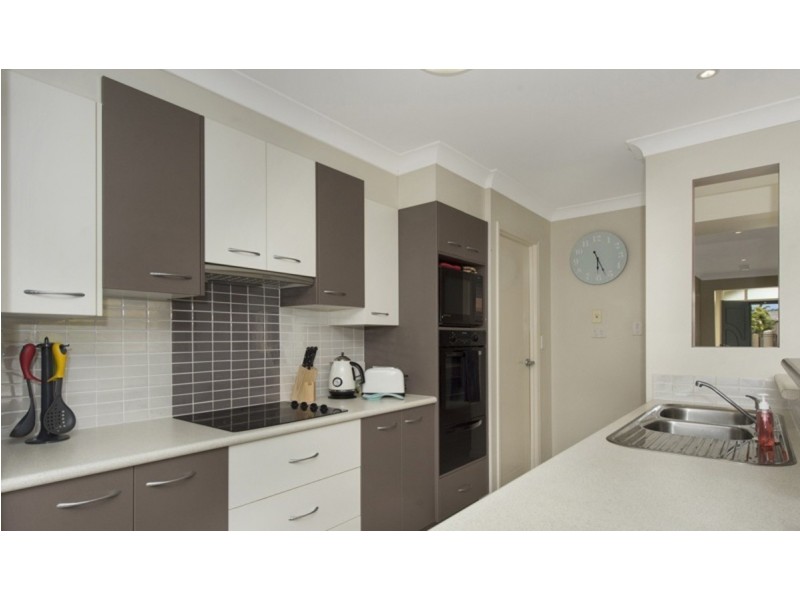 56 Regatta Avenue, Oxenford QLD 4210