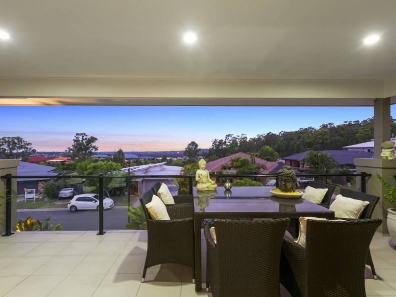 38 Codrington Circuit, Pacific Pines QLD 4211