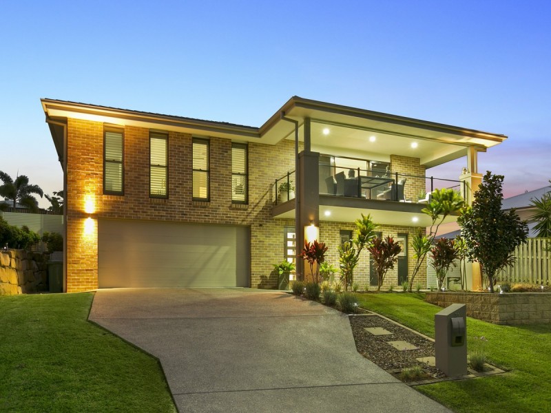 38 Codrington Circuit, Pacific Pines QLD 4211