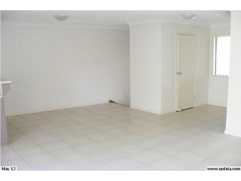 38/2 Sangster Crescent, Pacific Pines QLD 4211