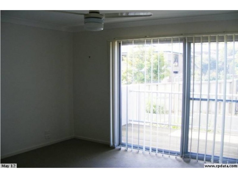 38/2 Sangster Crescent, Pacific Pines QLD 4211