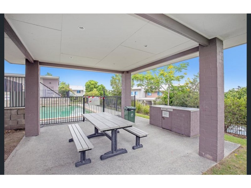 38/2 Sangster Crescent, Pacific Pines QLD 4211