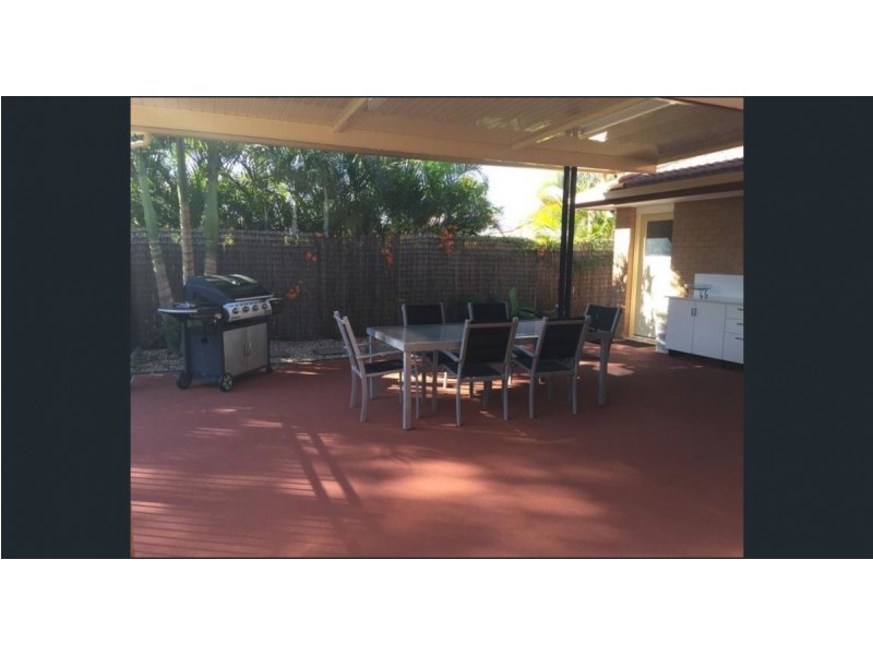 3 Hollyfern Court, Oxenford QLD 4210