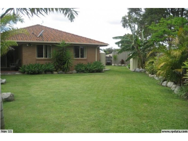 3 Hollyfern Court, Oxenford QLD 4210