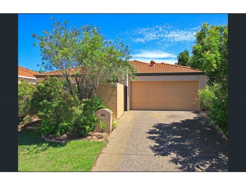 11 Harrow Place, Arundel QLD 4214