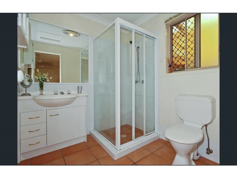 11 Harrow Place, Arundel QLD 4214