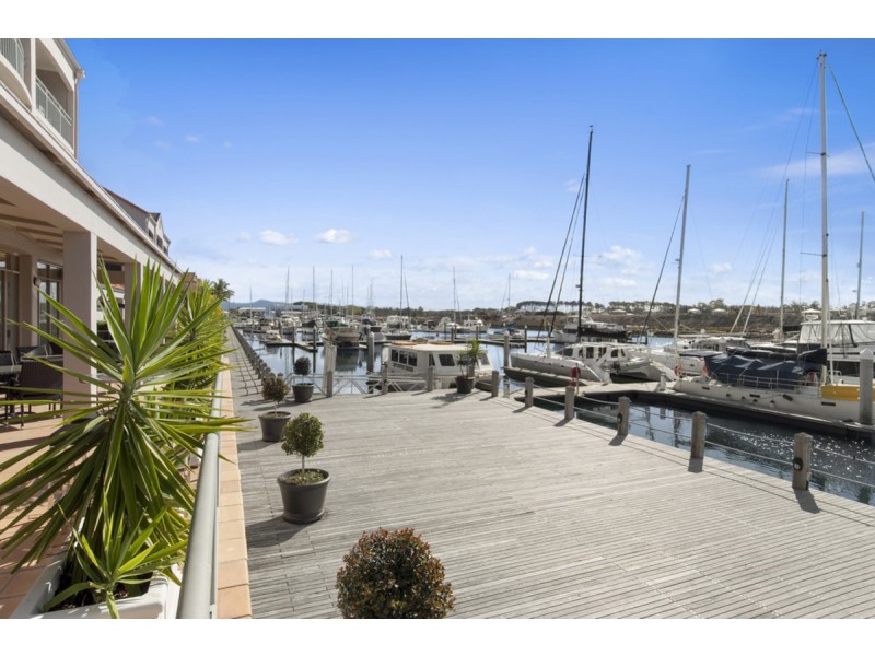 3033/56-58 John Lund Drive, Hope Island QLD 4212