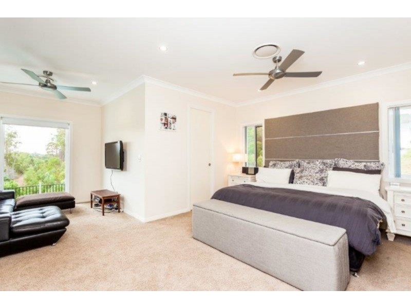 23 Diamantina Circuit, Pacific Pines QLD 4211