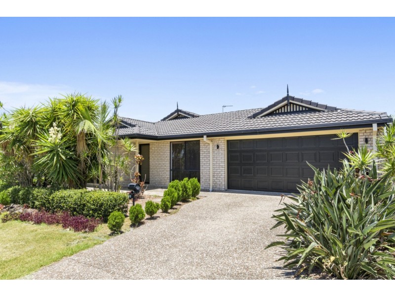 25 Sheffield Circuit, Pacific Pines QLD 4211