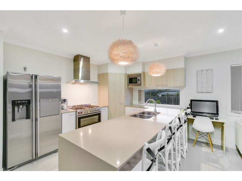 20 Yarrambat Rise, Upper Coomera QLD 4209
