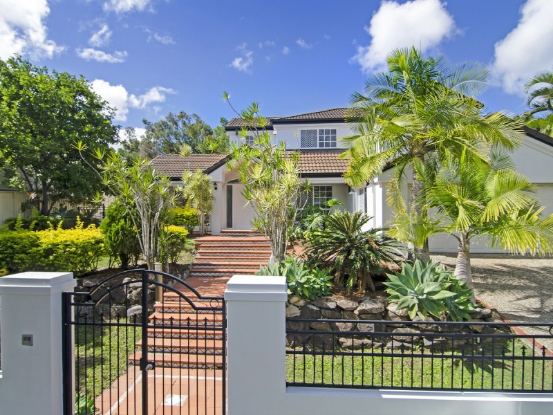 11 Obrien Court, Arundel QLD 4214