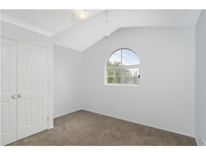 11 Obrien Court, Arundel QLD 4214