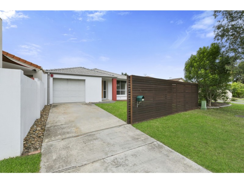 187 Greenacre Drive, Arundel QLD 4214