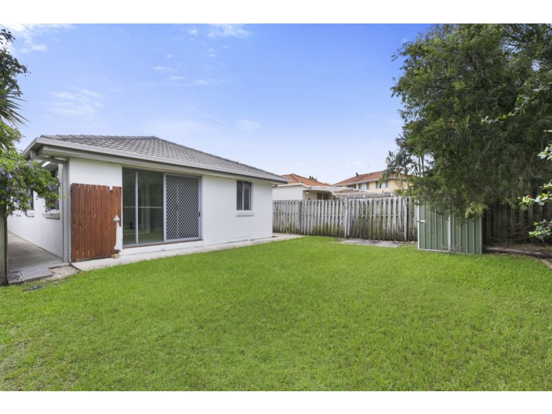 187 Greenacre Drive, Arundel QLD 4214