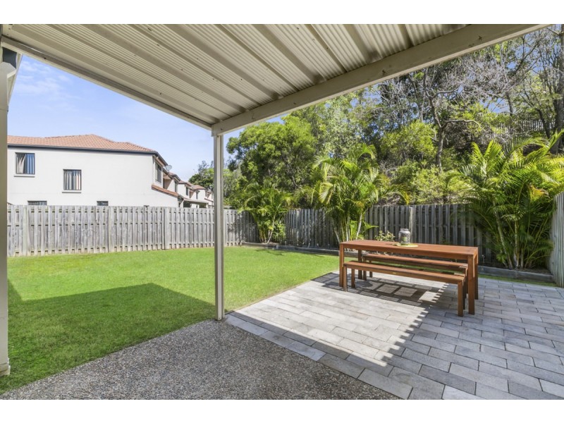 9/13 Hervey Street, Pacific Pines QLD 4211