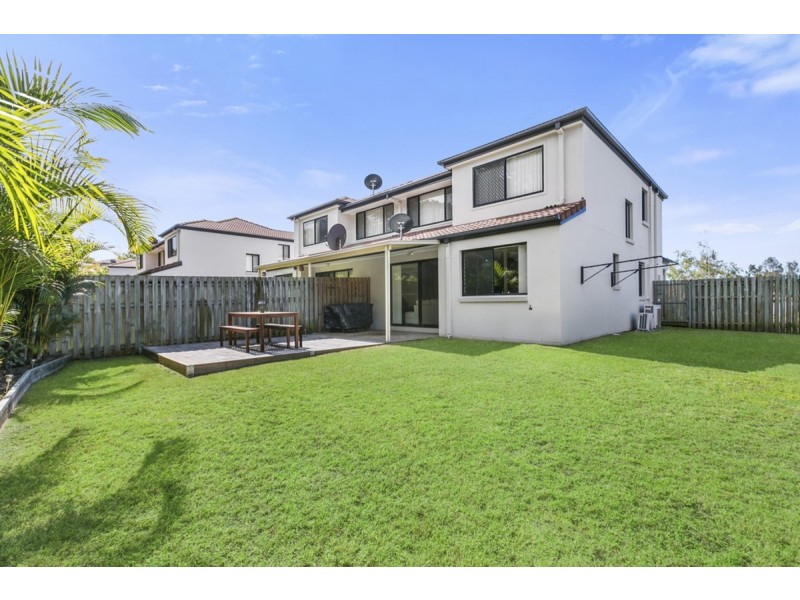 9/13 Hervey Street, Pacific Pines QLD 4211